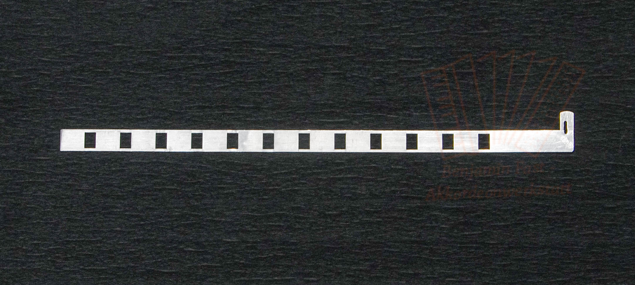 Registerschieber Bass Alu gerade 31,7x1,3 cm, gebraucht Registerschieber Bass Alu gerade 31,7x1,3 cm, gebraucht