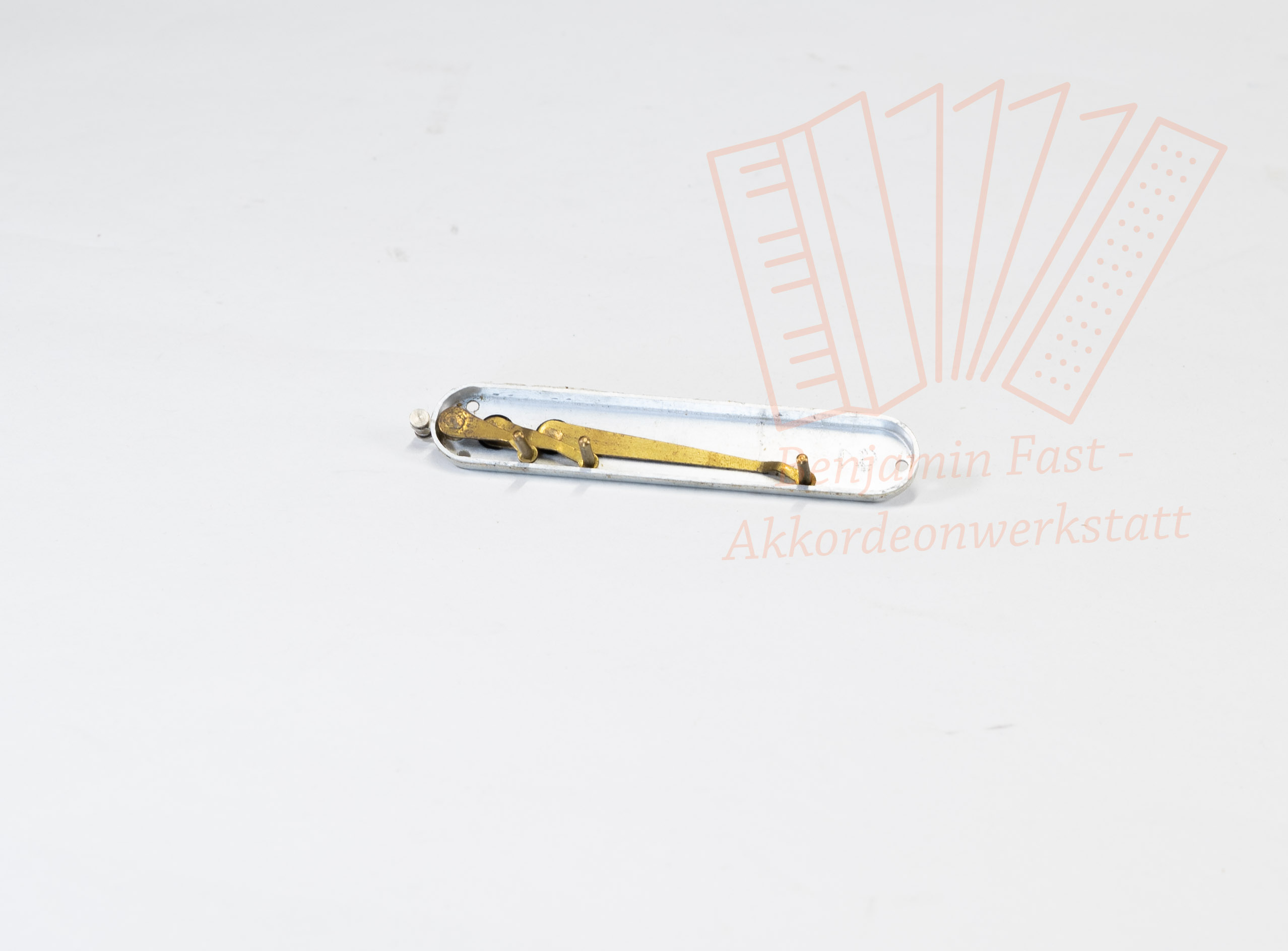 Steuerkasten Bass Akkordeon 3-chörig Klingenthal Metall gebraucht