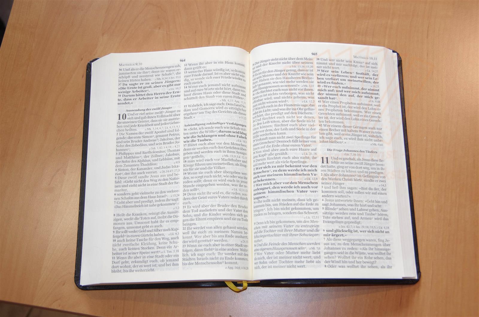 NeueLuther Bibel Großausgabe schwarz - Abverkauf NeueLuther Bibel Großausgabe schwarz - Abverkauf