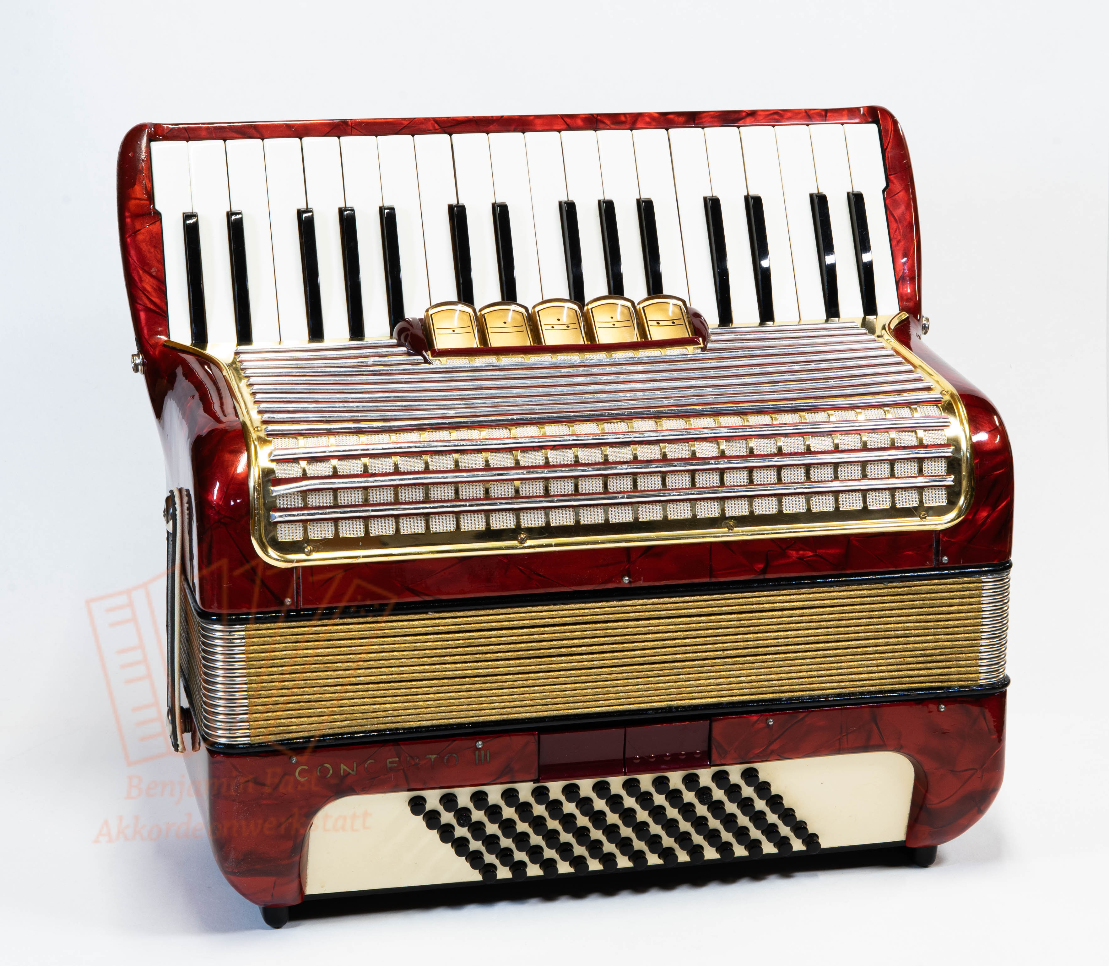 Akkordeon Hohner Concerto III  34/72/III/5/2 rot, gebraucht