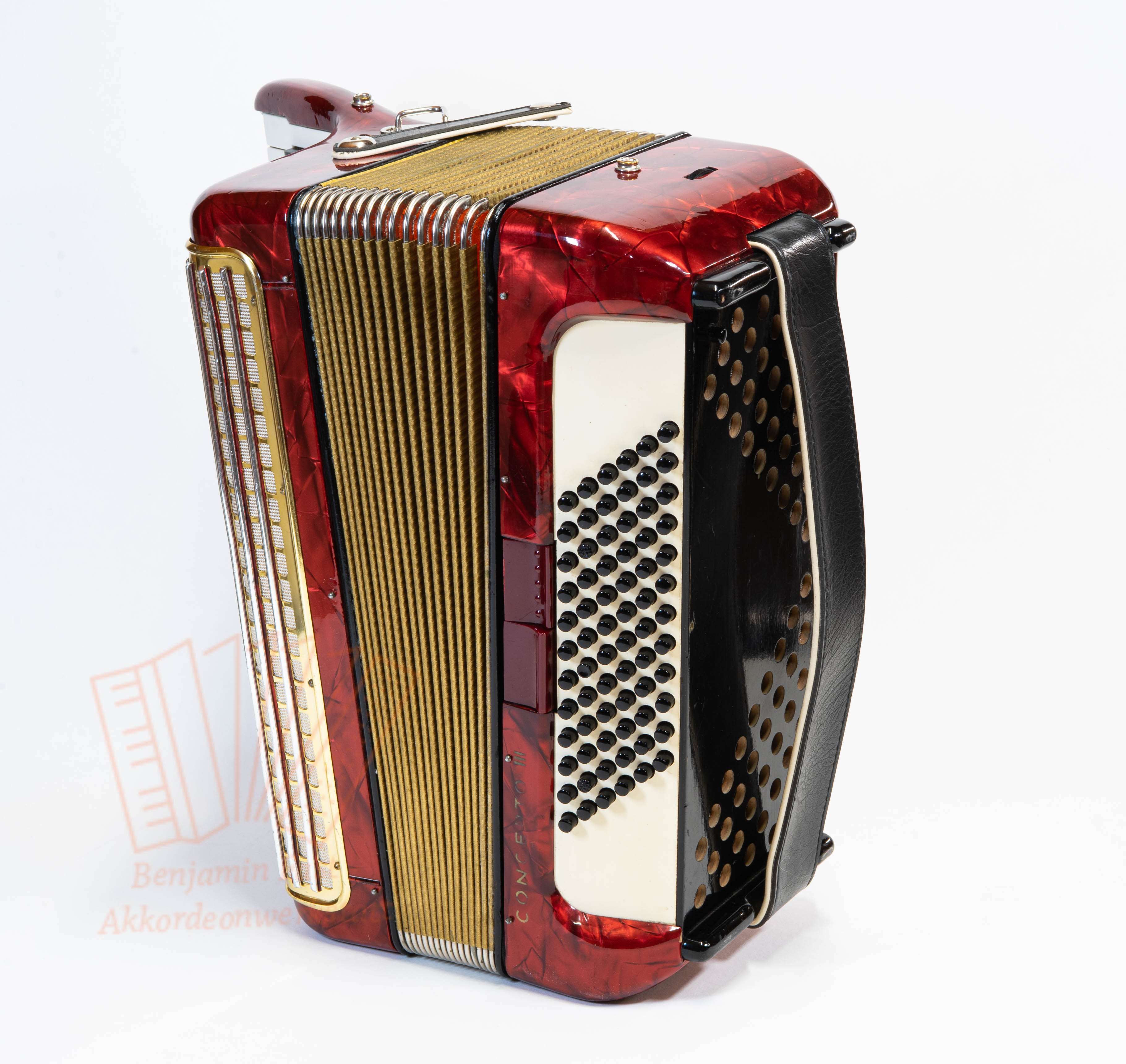 Akkordeon Hohner Concerto III  34/72/III/5/2 rot, gebraucht