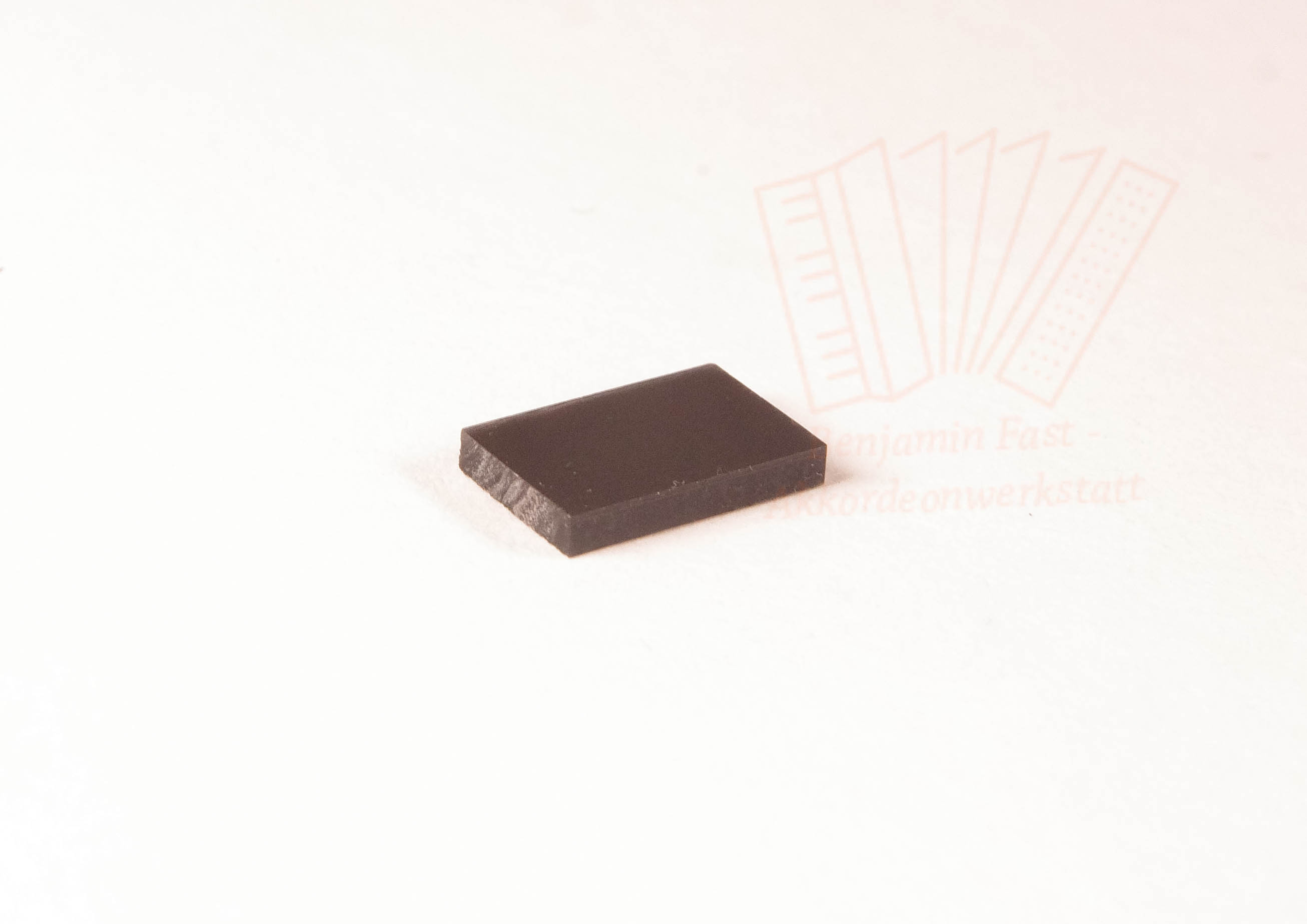 Schwarzes Endstück für Diskanttasten 19,8 mm Schwarzes Endstück für Diskanttasten 19,8 mm