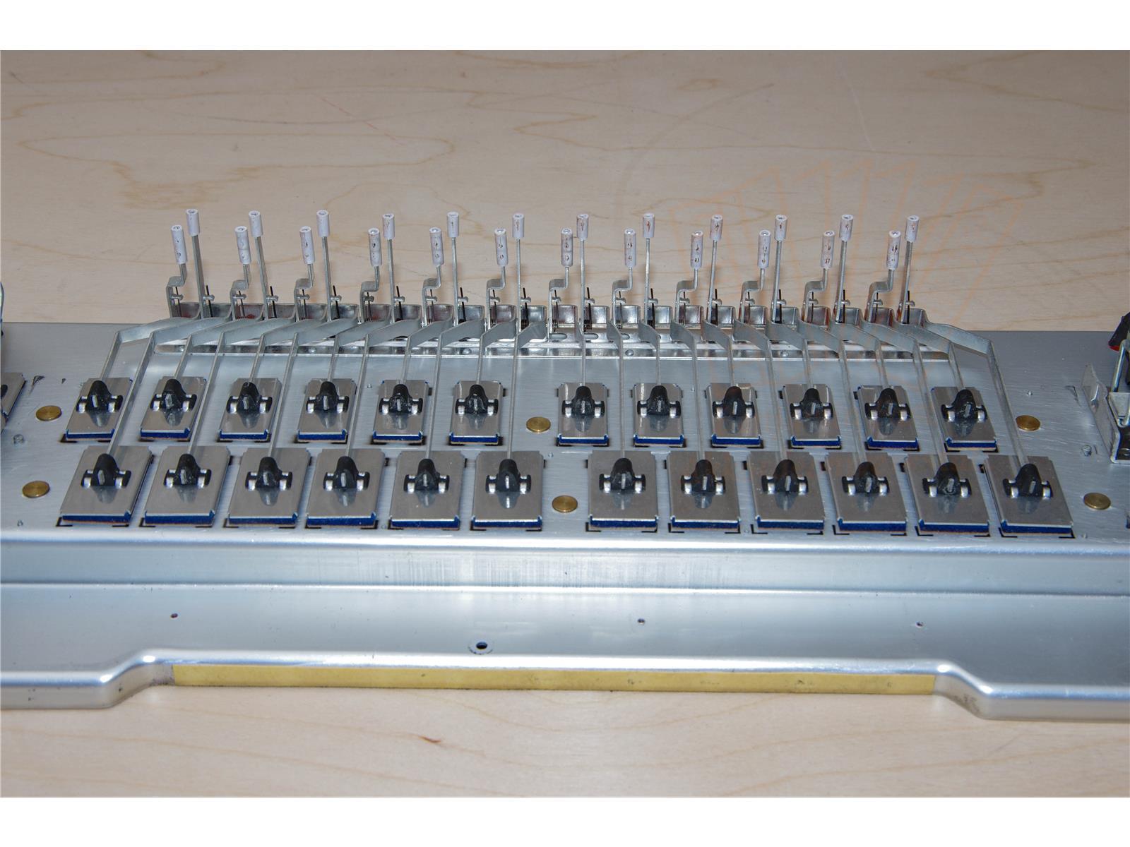 Bass-Klappe komplett Hohner Atlantic, Pirola, Lucia - gebraucht