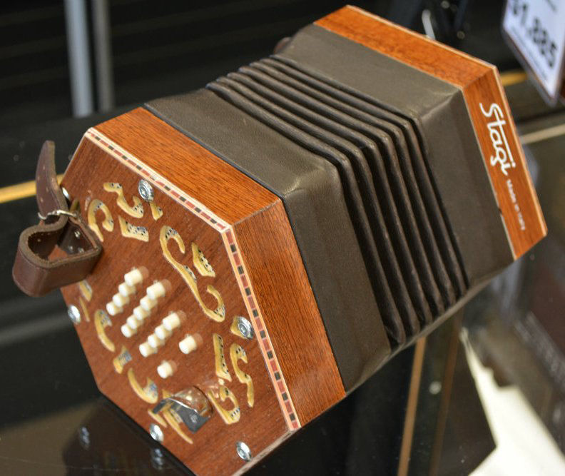 Konzertina Englische Concertina Stagi A-30 - chromatisch/gleichtönig