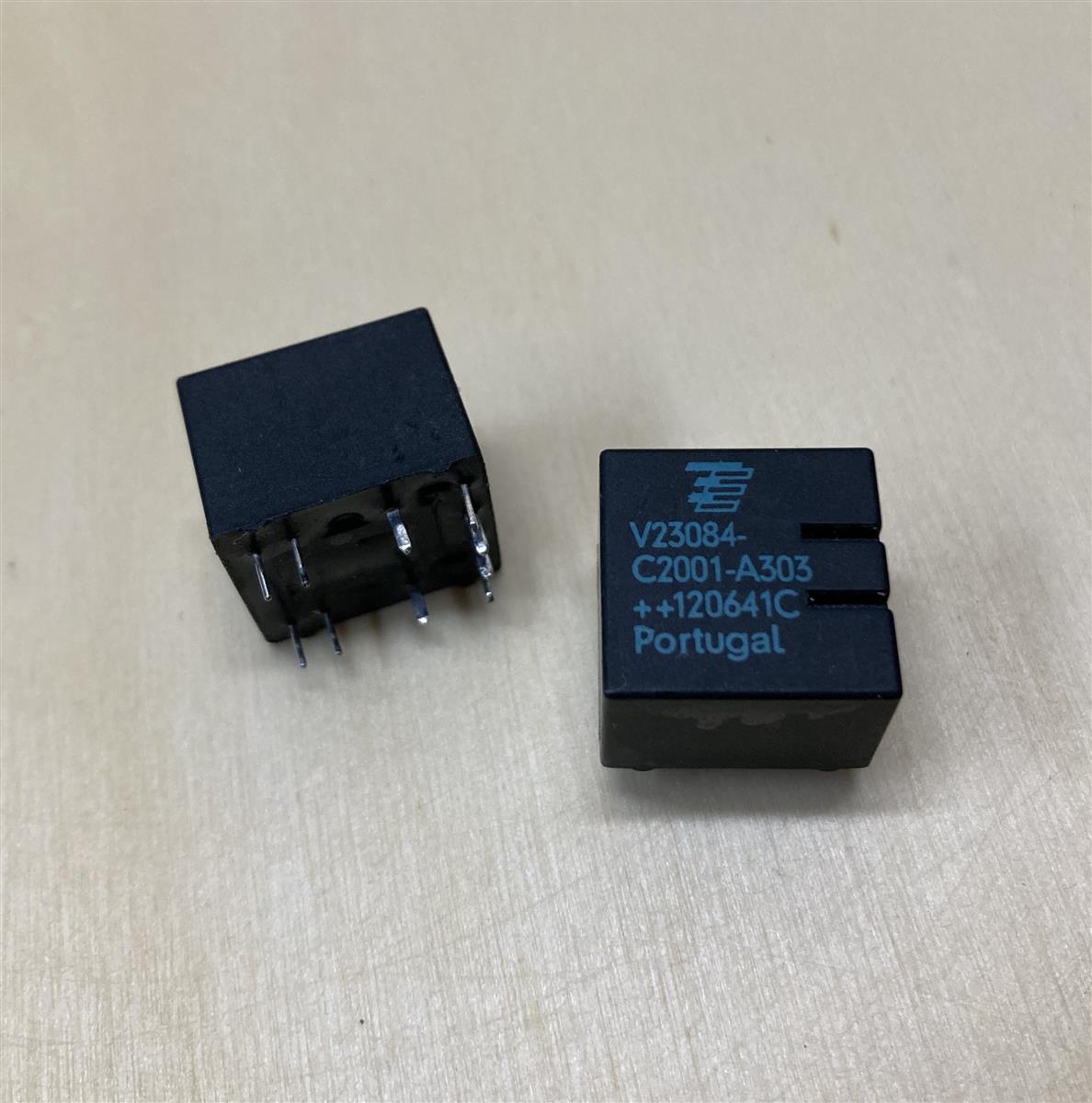 Relais Tyco V23084-C2001-A303 GM5 ECU BMW (Siemens) Relais Tyco V23084-C2001-A303 GM5 ECU BMW (Siemens)