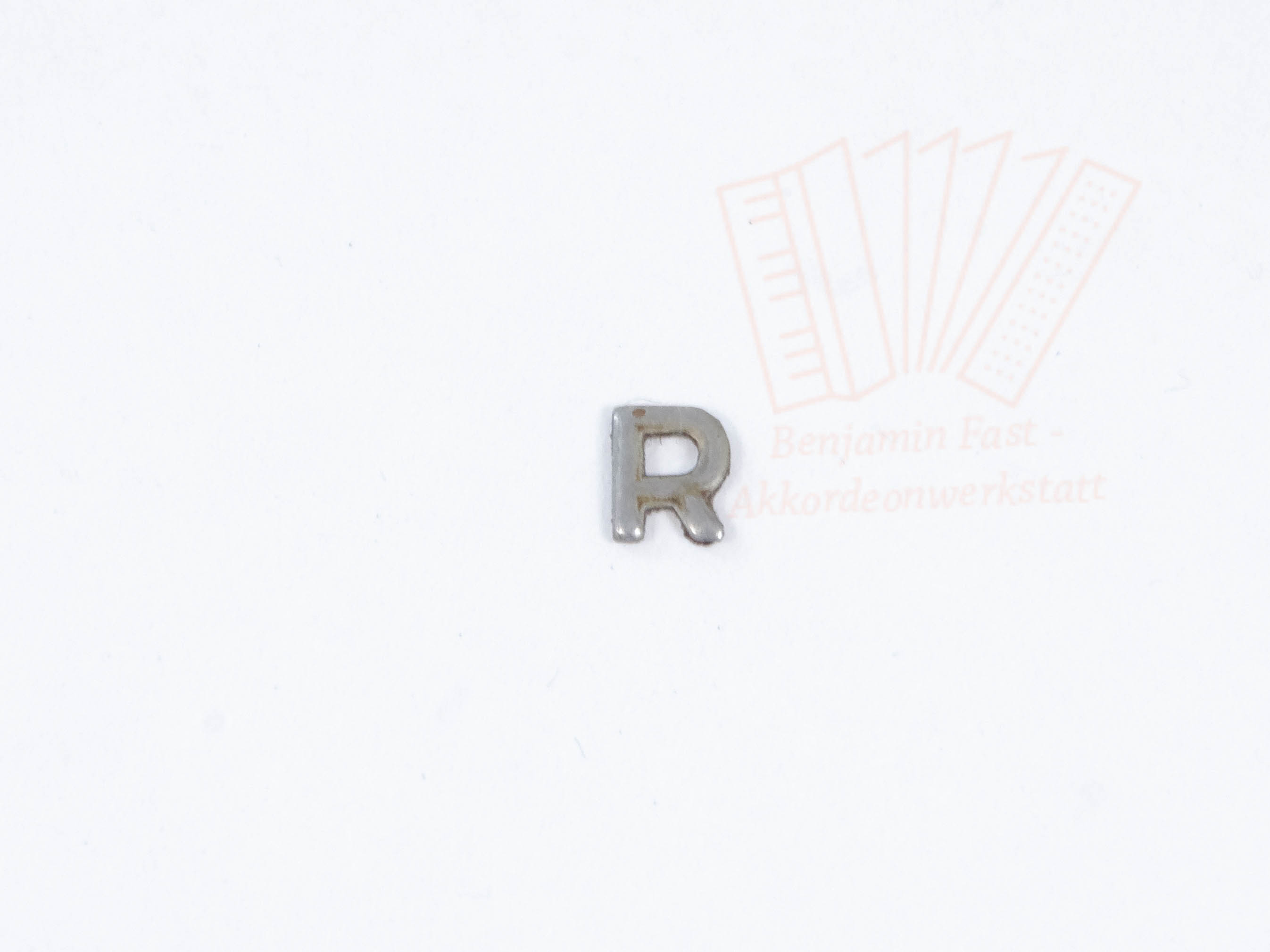 Buchstaben 8mm vernickelt - gebraucht