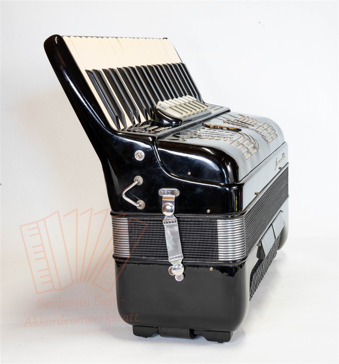Akkordeon Serenelli 120 Bass schwarz, gebraucht