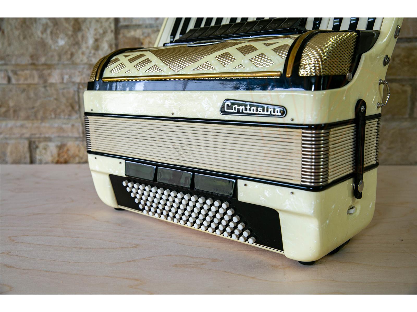 Akkordeon Contasina weiß 96 Bass Akkordeon Contasina weiß 96 Bass