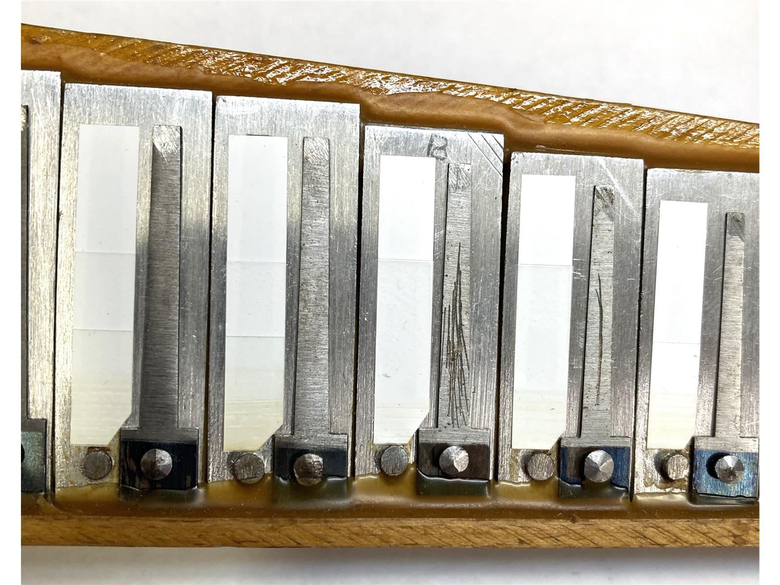 Stimmplatte HII Hohner (Bugari) alt, gebraucht