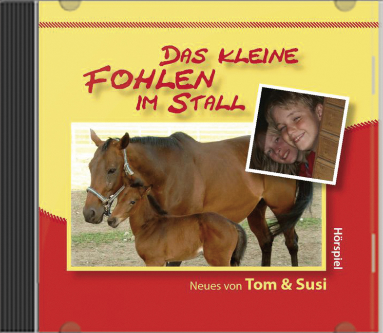 Das kleine Fohlen im Stall