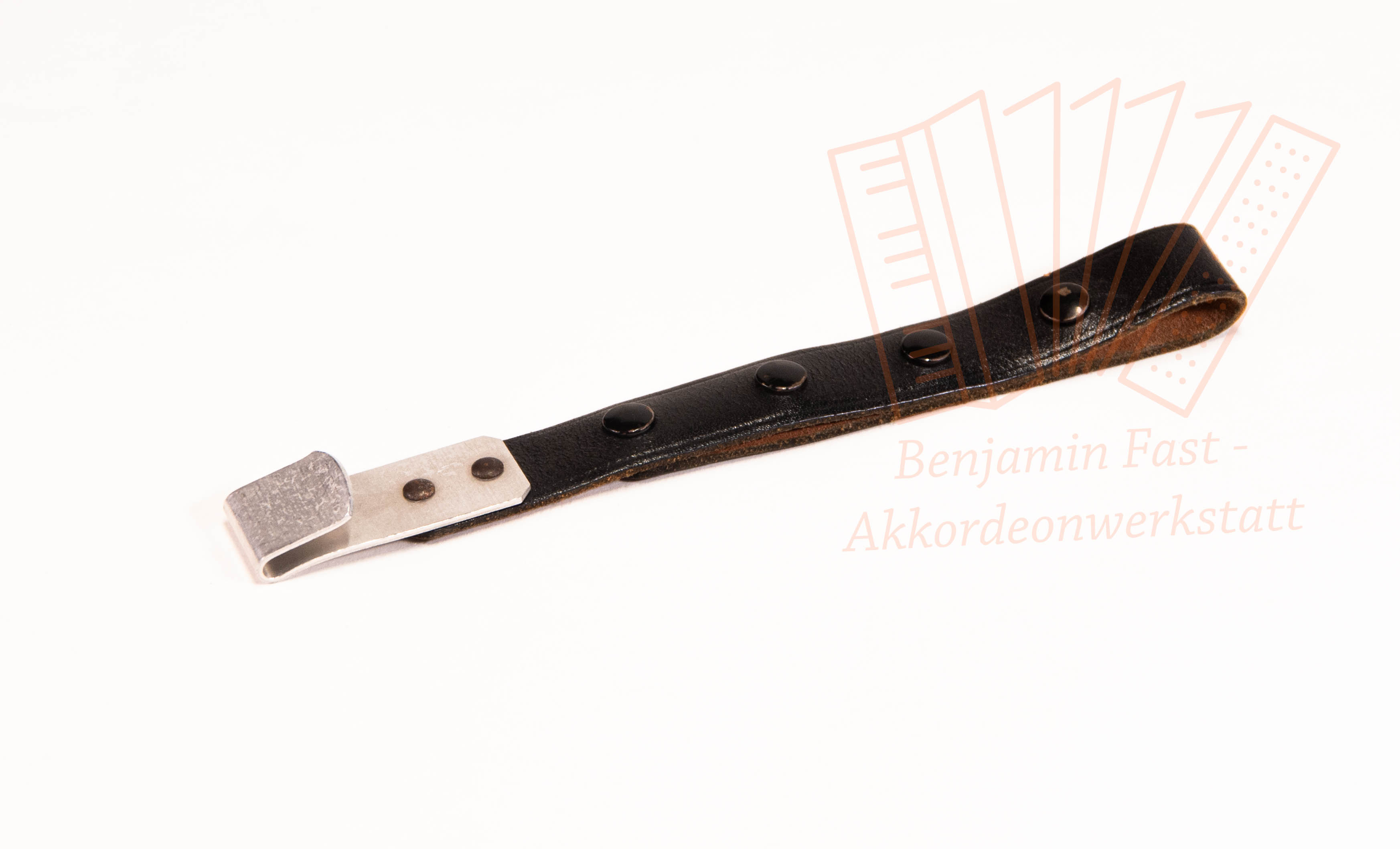 Querriemen mit Haken 28 - gebraucht Querriemen mit Haken 28 - gebraucht